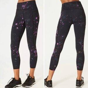 Sweaty Betty The Zero Gravity 7/8 Leggings, Size Small